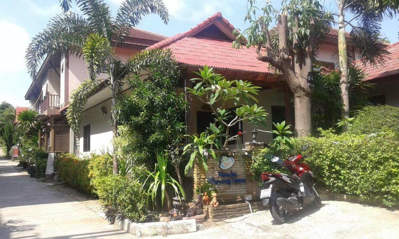 Niracha Chaweng House Hotel Exterior foto