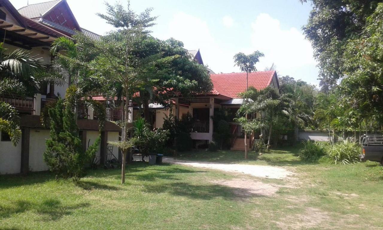 Niracha Chaweng House Hotel Exterior foto